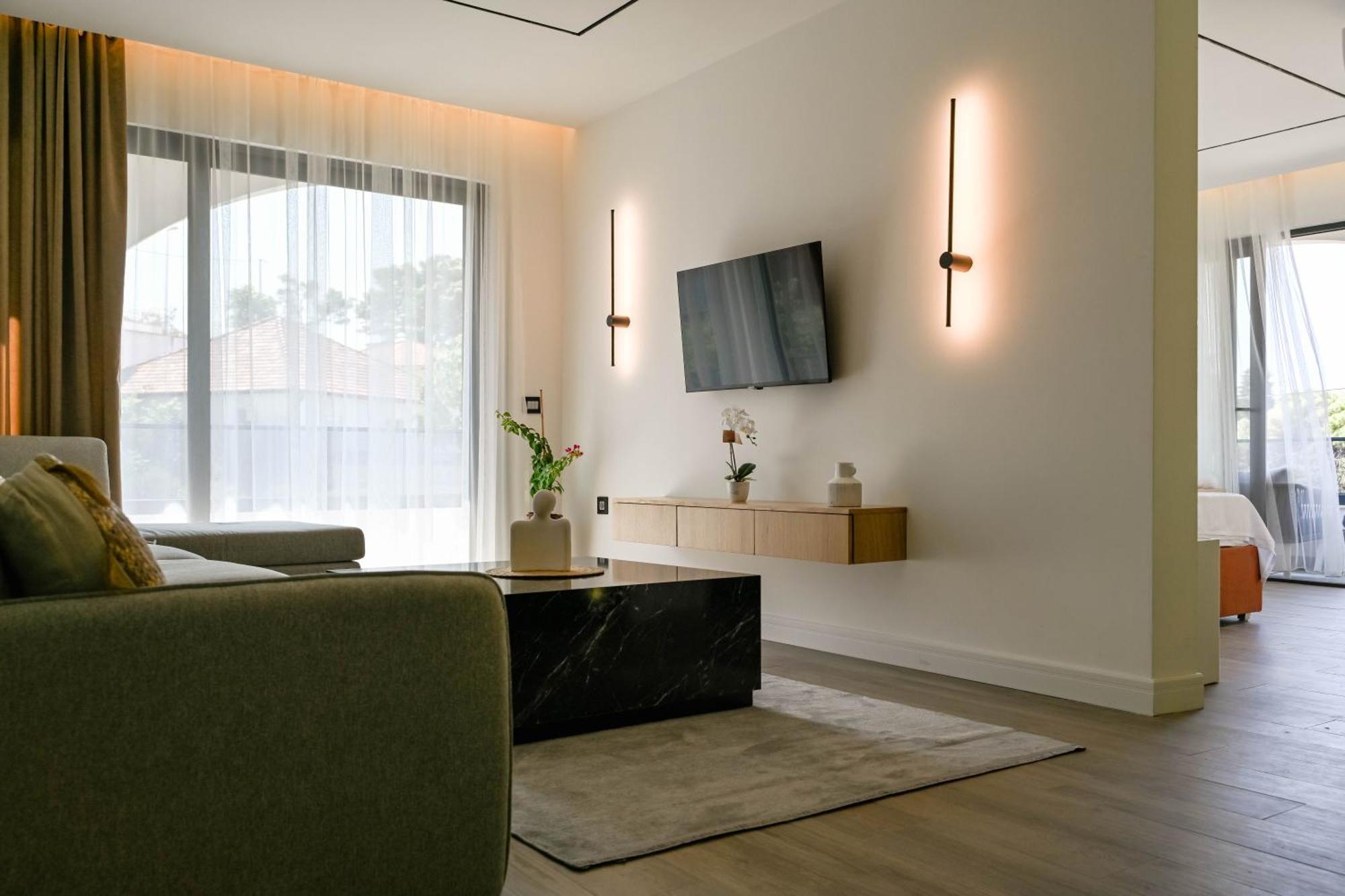 Botanica Boutique Hotel Ulcinj Ngoại thất bức ảnh